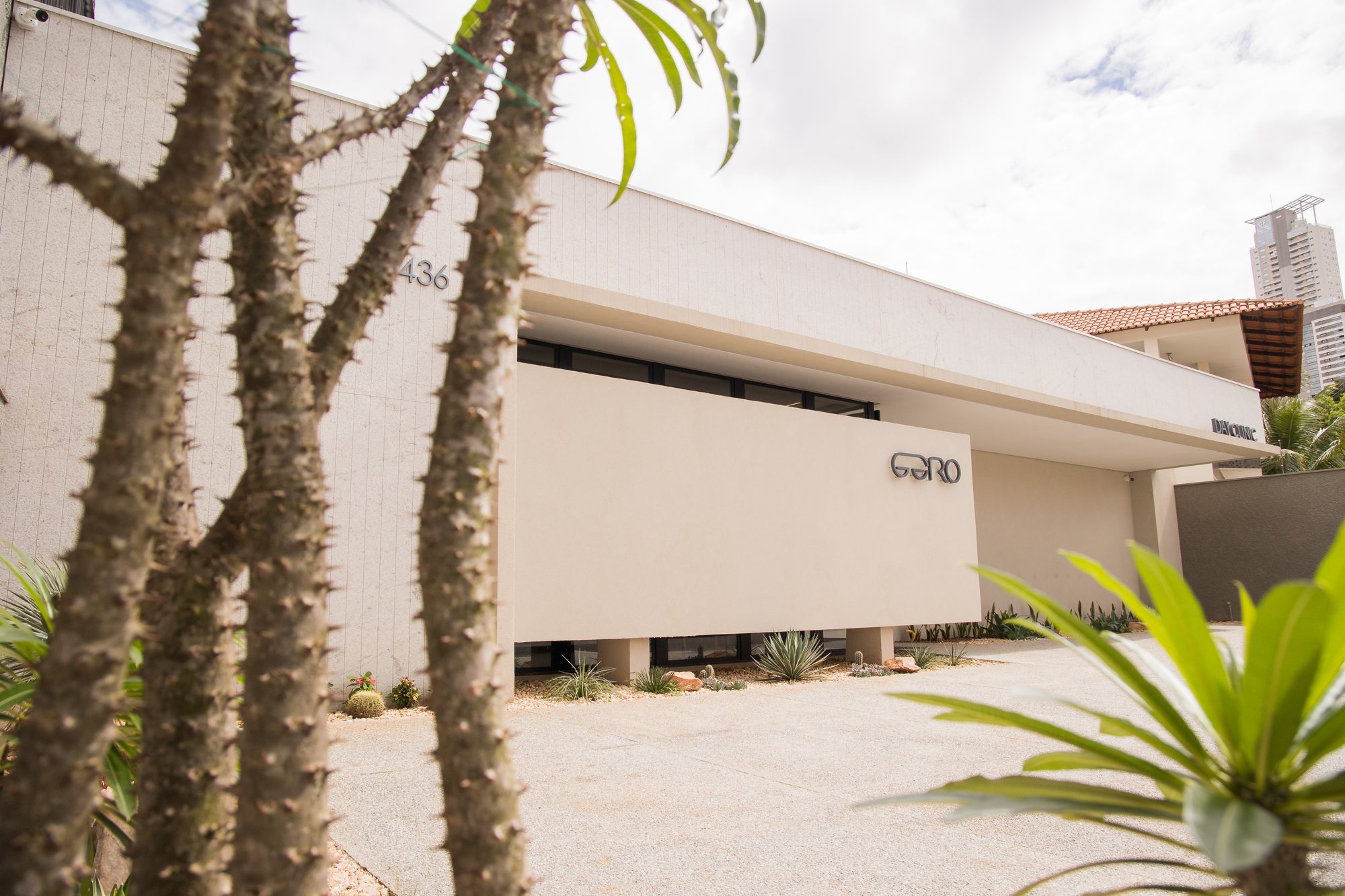 Fachada da GERO DAY CLINIC no Setor Sul, Goiânia
